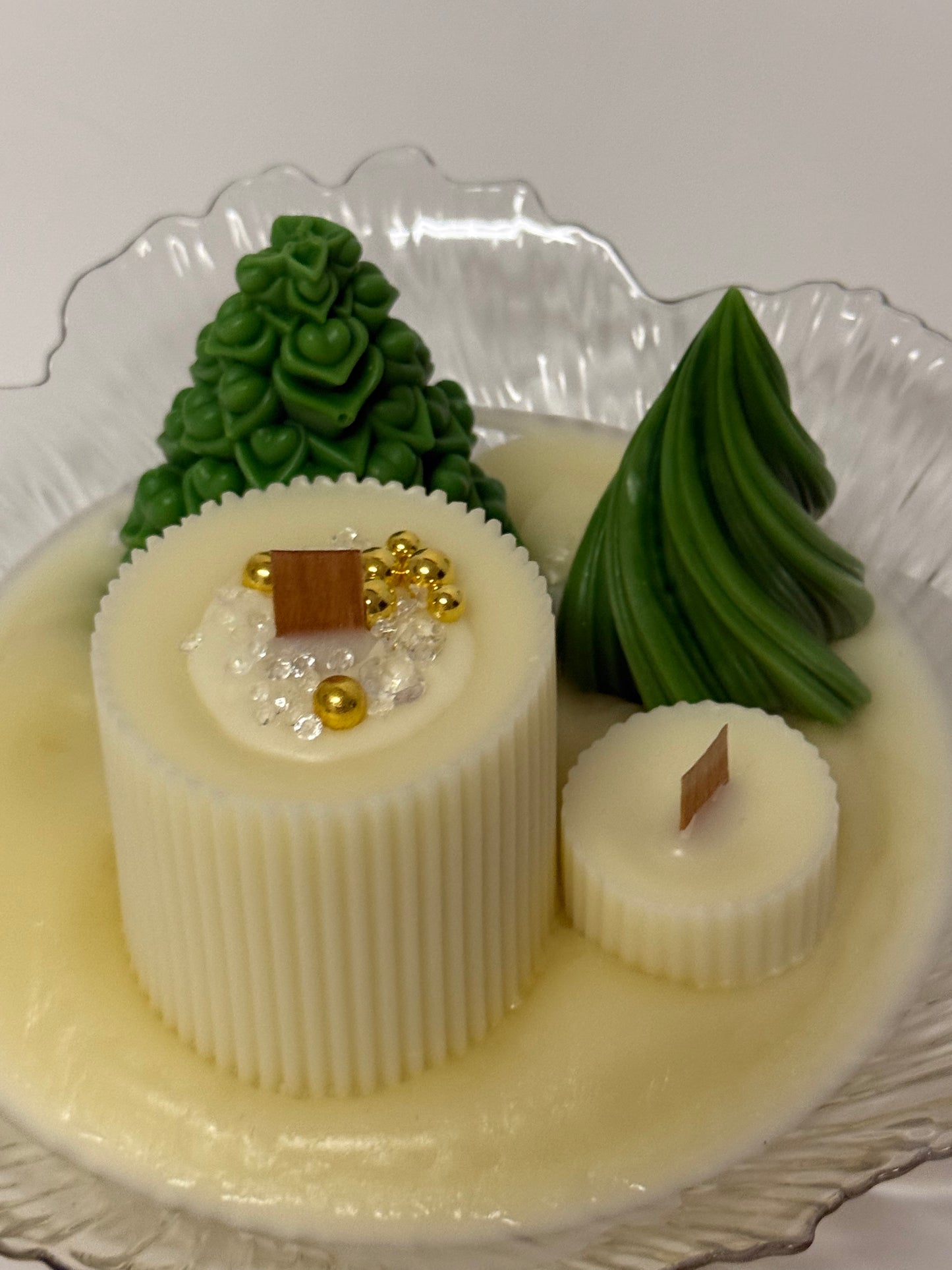 Frost Glow Forest Candle