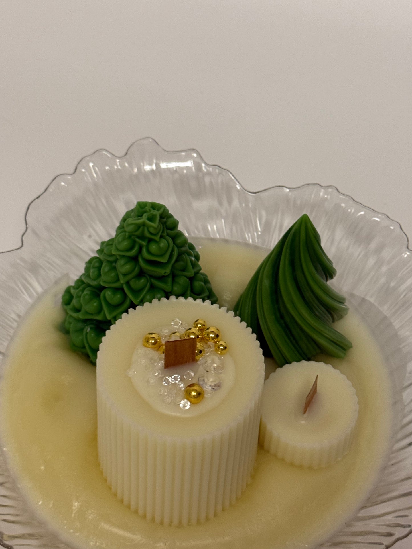 Frost Glow Forest Candle